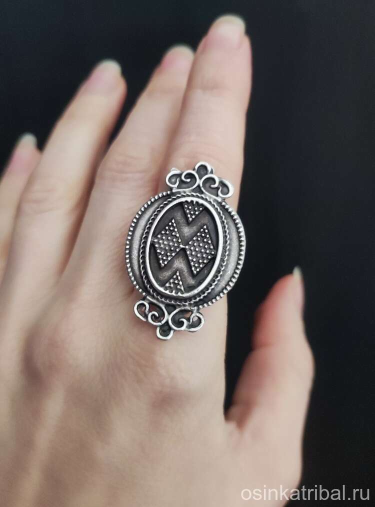 Кольцо в туркменском стиле 